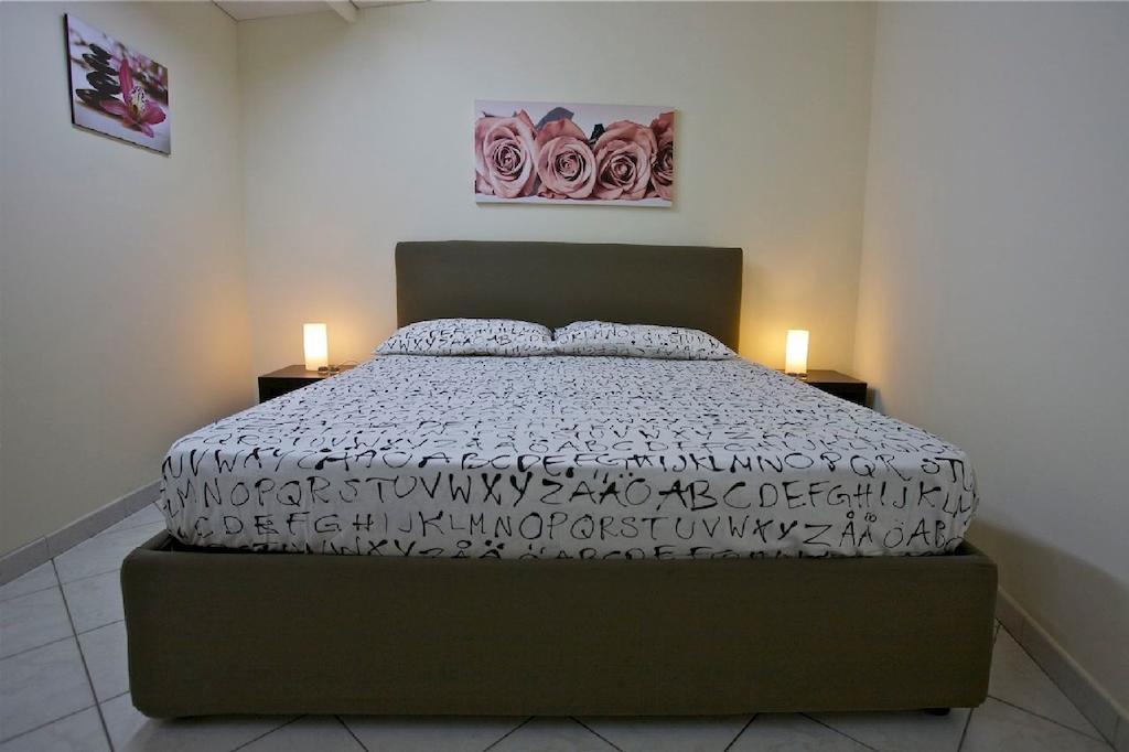 הוילה קטאניה A Casa Di Claudio חדר תמונה